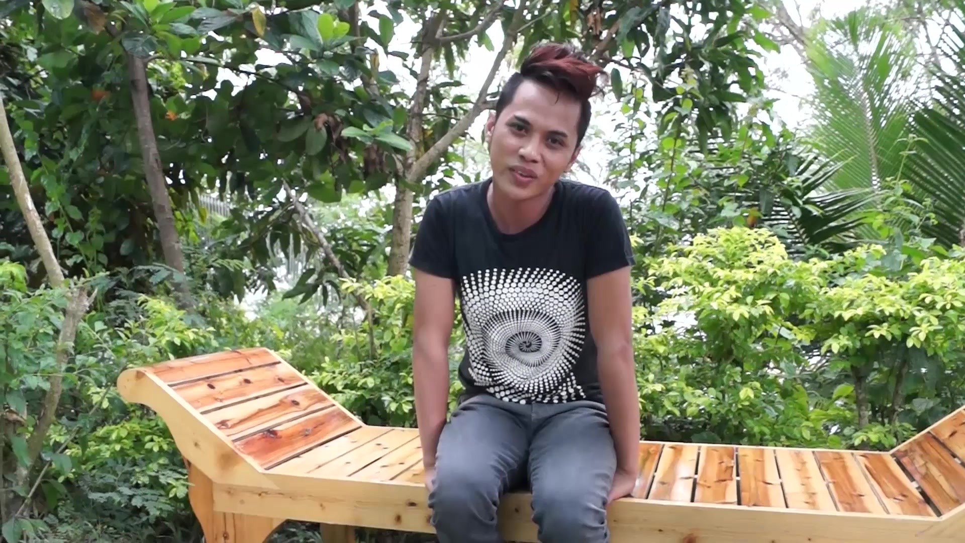 Gilbert And His Dildo